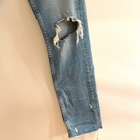Zara Pearl Destructed Straight Jeans - Picture 4 of 5
